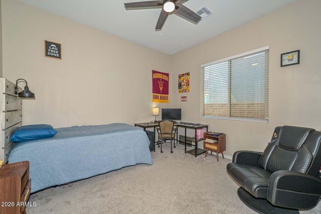 17633 W RUNNING DEER Trail, Surprise, AZ 85387