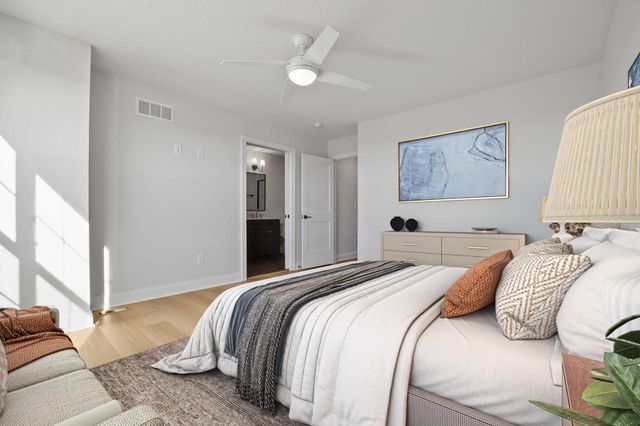 14144 Wilden Drive, Urbandale, IA 50323