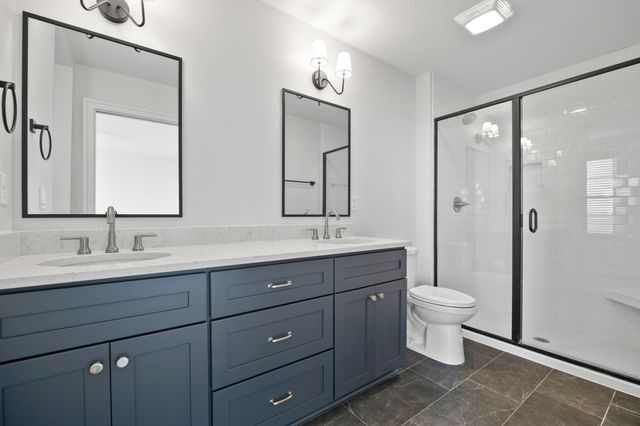 14144 Wilden Drive, Urbandale, IA 50323