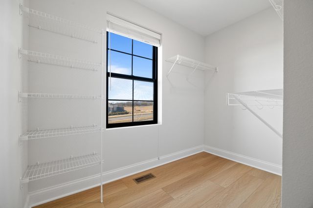 14144 Wilden Drive, Urbandale, IA 50323