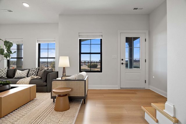 14144 Wilden Drive, Urbandale, IA 50323