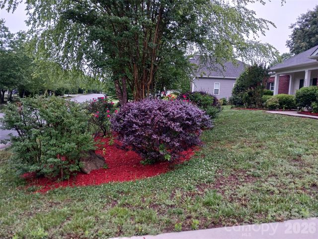 5039 Abbington Way, Belmont, NC 28012