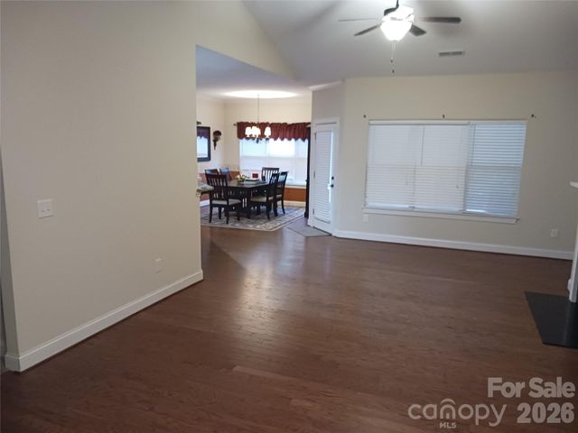 5039 Abbington Way, Belmont, NC 28012