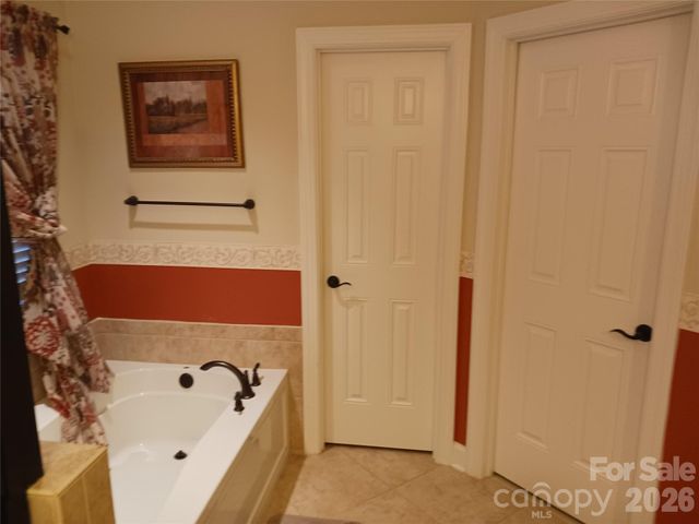 5039 Abbington Way, Belmont, NC 28012