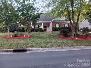 5039 Abbington Way, Belmont, NC 28012