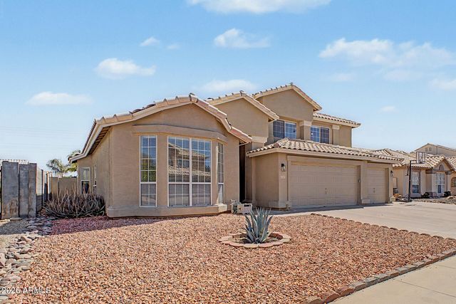 4345 W CHAMA Drive, Glendale, AZ 85310