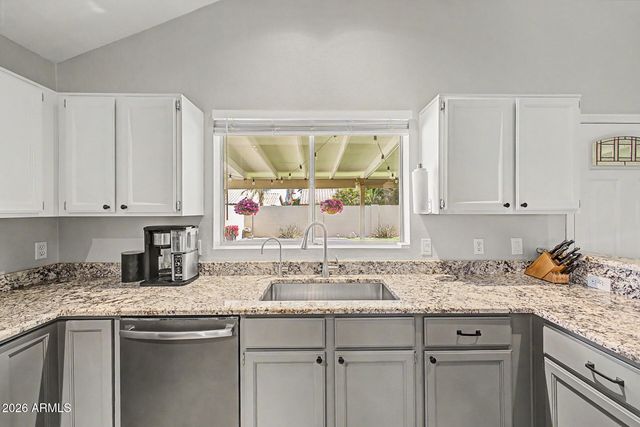4345 W CHAMA Drive, Glendale, AZ 85310