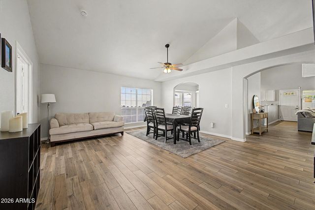 4345 W CHAMA Drive, Glendale, AZ 85310