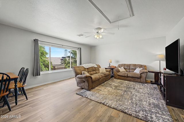 4345 W CHAMA Drive, Glendale, AZ 85310