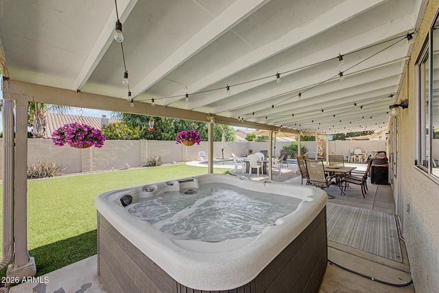 4345 W CHAMA Drive, Glendale, AZ 85310