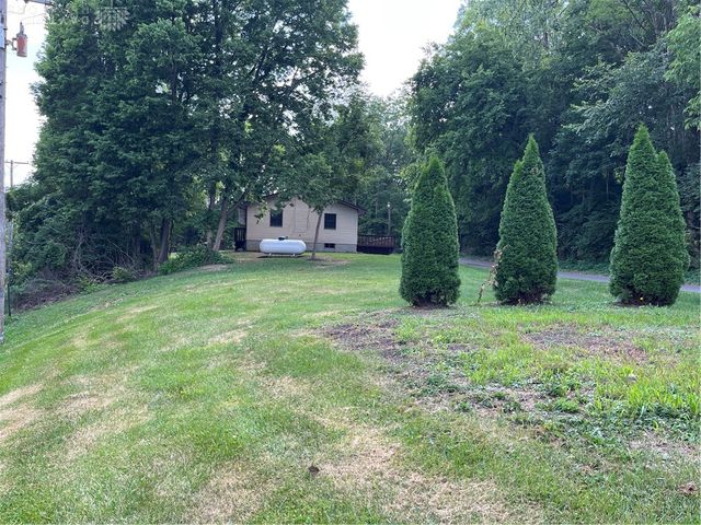 6020 Dog Leg Road, Clayton, OH 45415