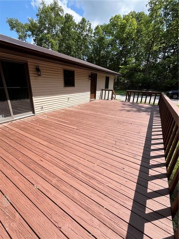 6020 Dog Leg Road, Clayton, OH 45415