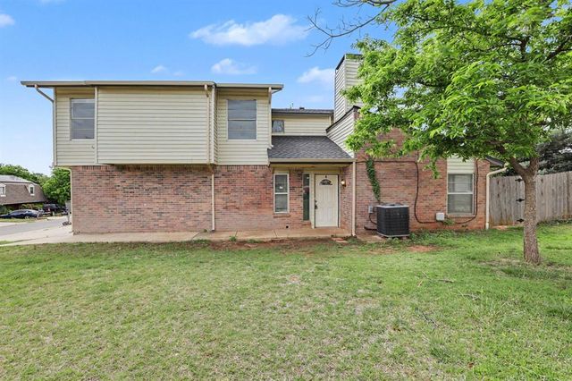 7204 Edenborough Drive, Oklahoma City, OK 73132