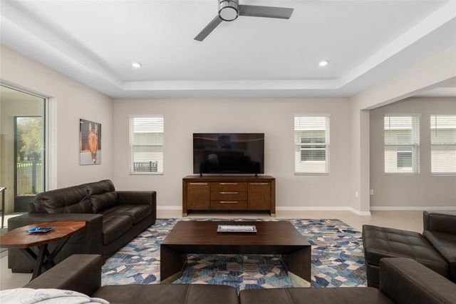 4940 NW 39TH LOOP, Ocala, FL 34482