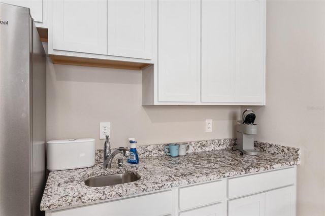 4940 NW 39TH LOOP, Ocala, FL 34482