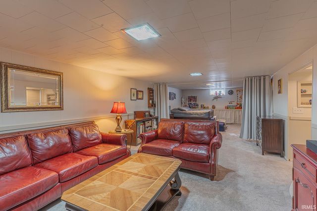 19275 Wedgewood Drive, South Bend, IN 46637
