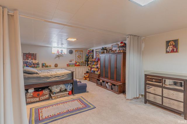 19275 Wedgewood Drive, South Bend, IN 46637