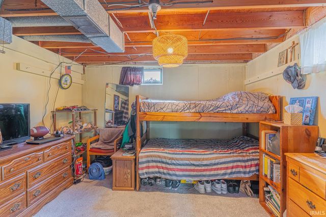 19275 Wedgewood Drive, South Bend, IN 46637