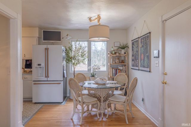 19275 Wedgewood Drive, South Bend, IN 46637