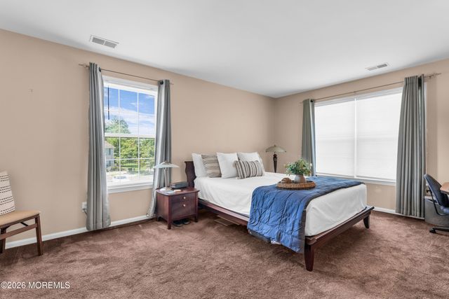 1029 Wedgewood Circle, Middletown, NJ 07718