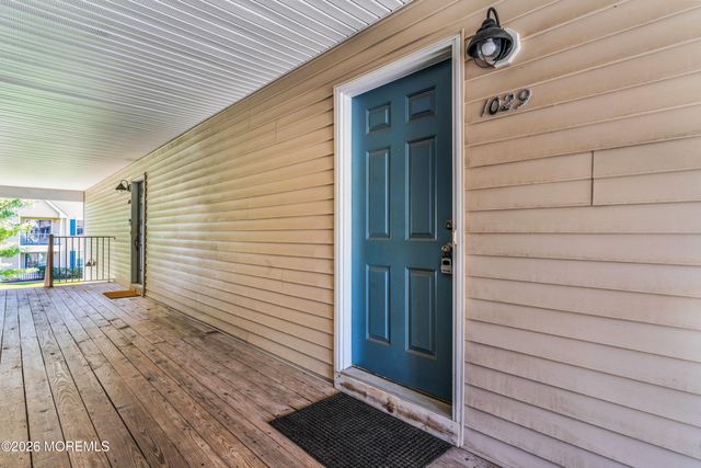 1029 Wedgewood Circle, Middletown, NJ 07718