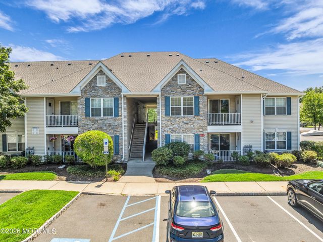 1029 Wedgewood Circle, Middletown, NJ 07718