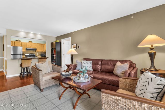 1029 Wedgewood Circle, Middletown, NJ 07718