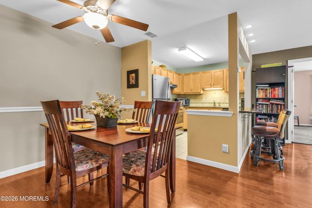 1029 Wedgewood Circle, Middletown, NJ 07718