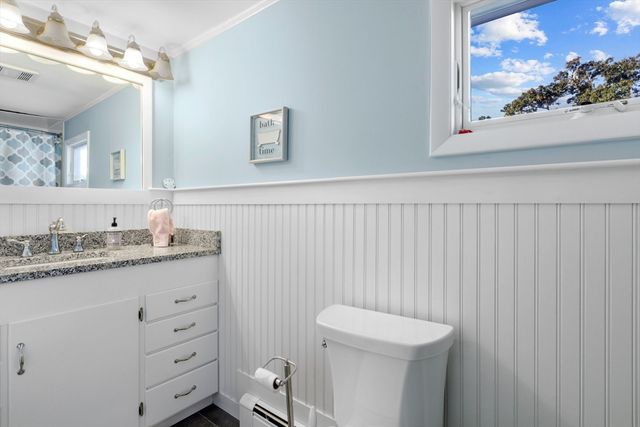 65 Captain Kendrick Dr, Chatham, MA 02633