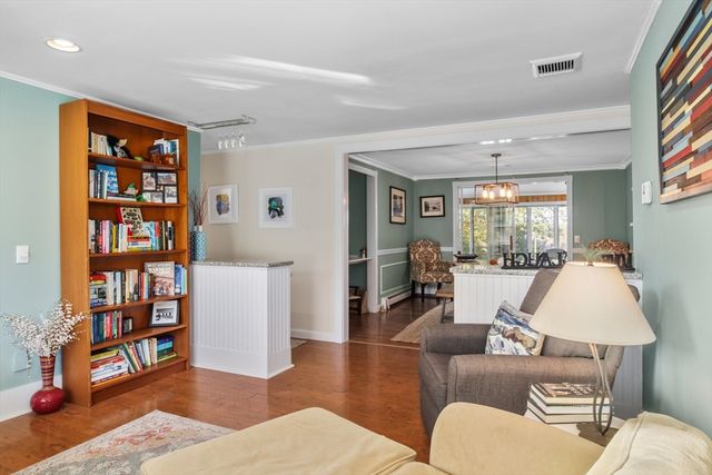 65 Captain Kendrick Dr, Chatham, MA 02633