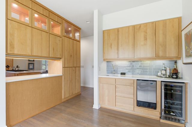 1014 Foxwood Dr, Nashville, TN 37215