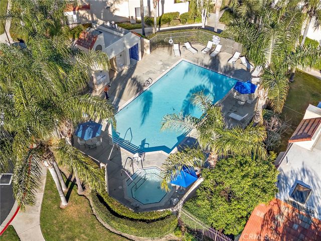 91 Martinique 300, Laguna Niguel, CA 92677