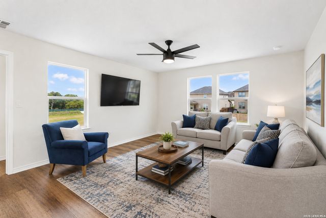 139 E FLOWING RIVER DR, Boerne, TX 78006