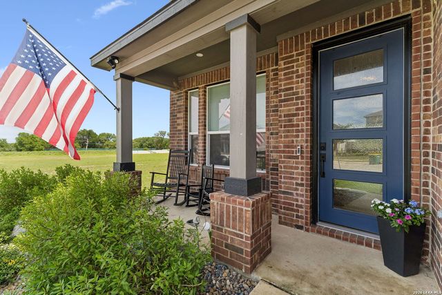 139 E FLOWING RIVER DR, Boerne, TX 78006