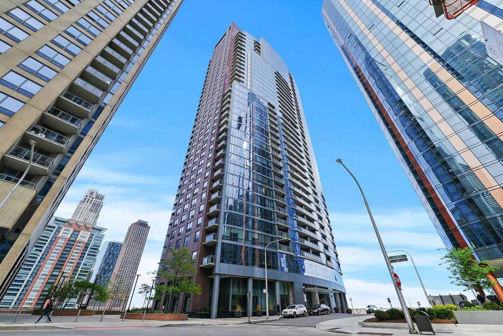 450 E Waterside Drive 2708, Chicago, IL 60601