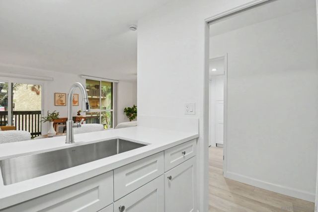 6202 Friars Rd 301, San Diego, CA 92108