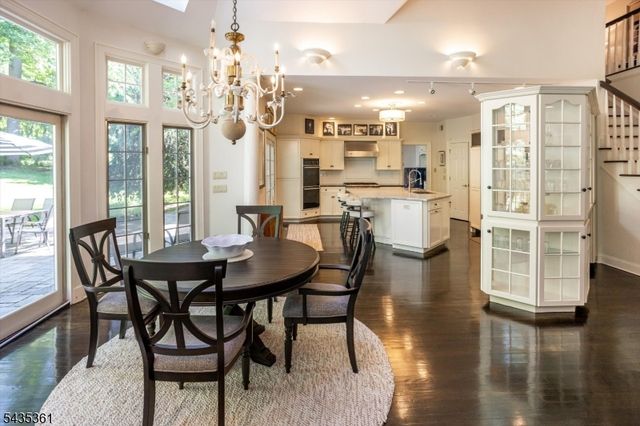 1 Chilton Rd, Chester Twp., NJ 07930