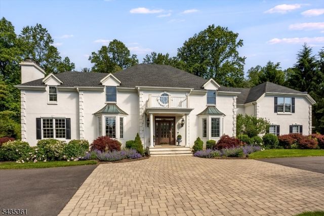 1 Chilton Rd, Chester Twp., NJ 07930