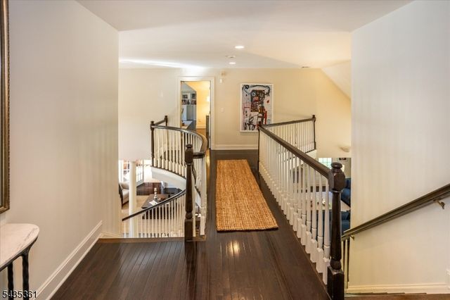 1 Chilton Rd, Chester Twp., NJ 07930