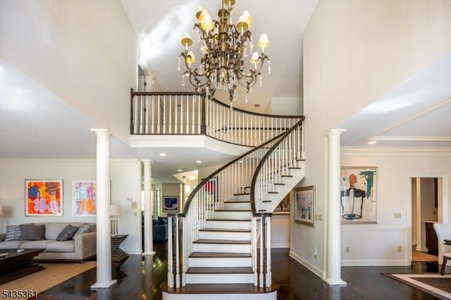 1 Chilton Rd, Chester Twp., NJ 07930