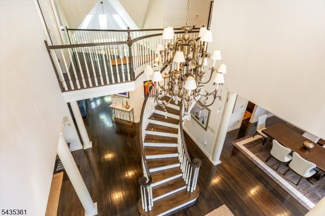 1 Chilton Rd, Chester Twp., NJ 07930