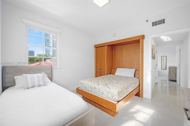 3255 NE 184th St 12410, Aventura, FL 33160