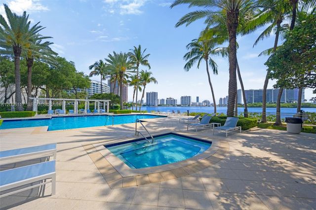 3255 NE 184th St 12410, Aventura, FL 33160