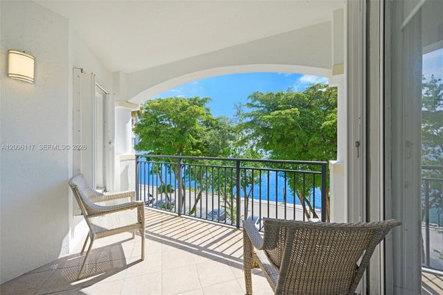 3255 NE 184th St 12410, Aventura, FL 33160