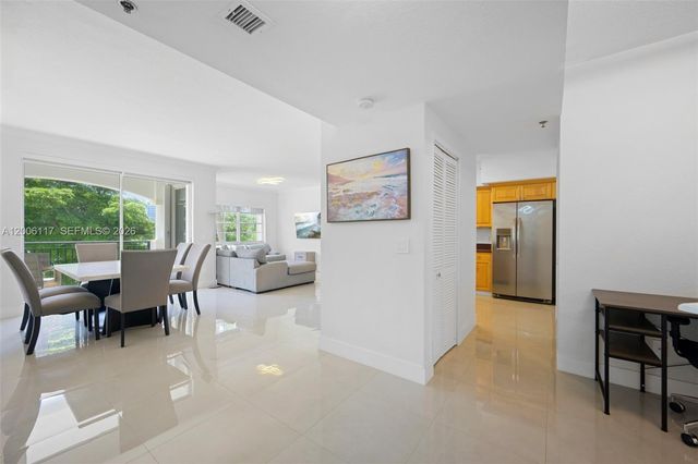 3255 NE 184th St 12410, Aventura, FL 33160