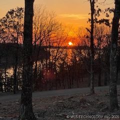 244 Patriot Pointe Street, Eufaula, OK 74432