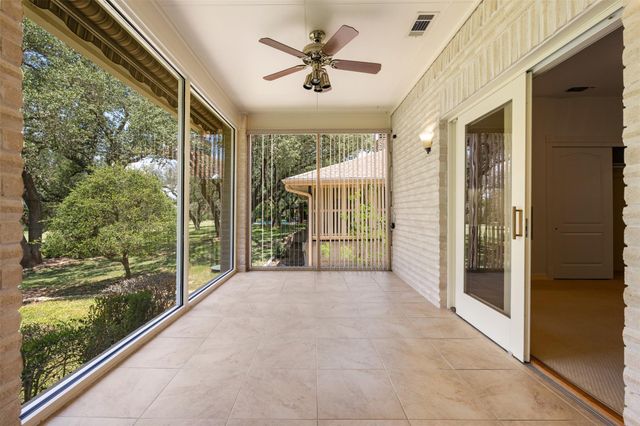 909 Porpoise ST, Austin, TX 78734