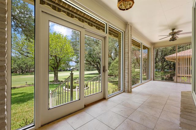 909 Porpoise ST, Austin, TX 78734