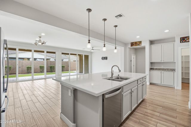 22459 E STONECREST Drive, Queen Creek, AZ 85142