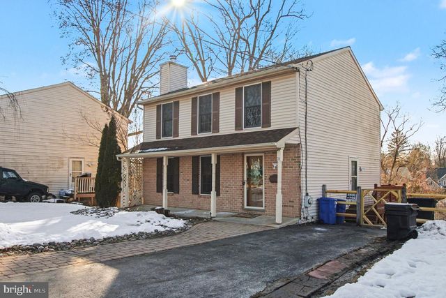 24 BERKLEY RD, Broomall, PA 19008